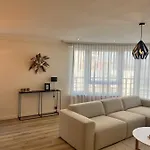Portofino - Luxe Met Lateraal Zeezicht * Ostende
