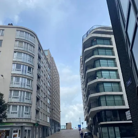 Portofino - Luxe Met Lateraal Zeezicht Ostend